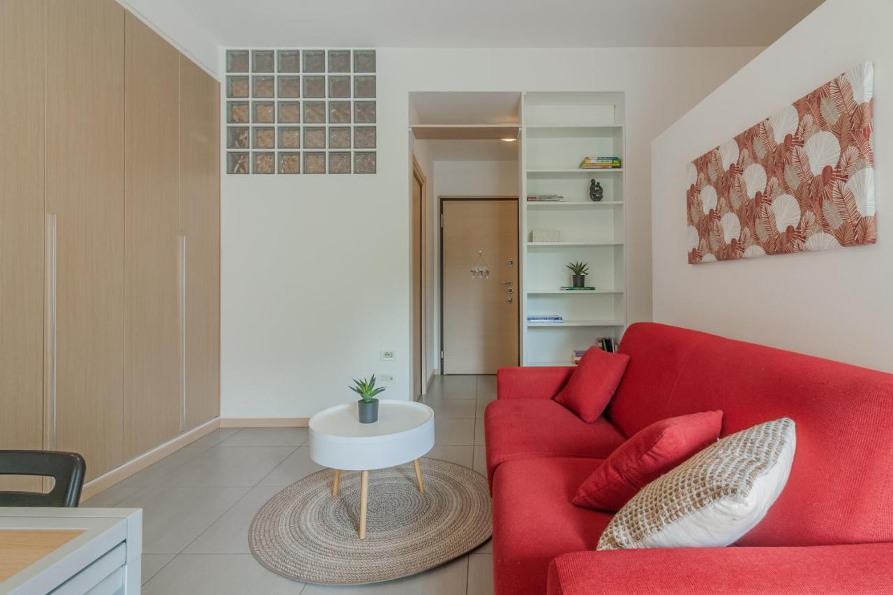Anzani Modern Studio By Wonderful Italy Apartment Como Luaran gambar